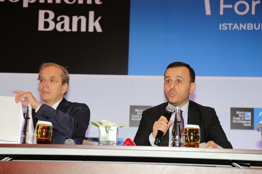 Chairman of BSTDB Board of Governors Bulent Aksu and Bank’s President Dmitry Pankin gave a press briefing after the Business Forum</span>