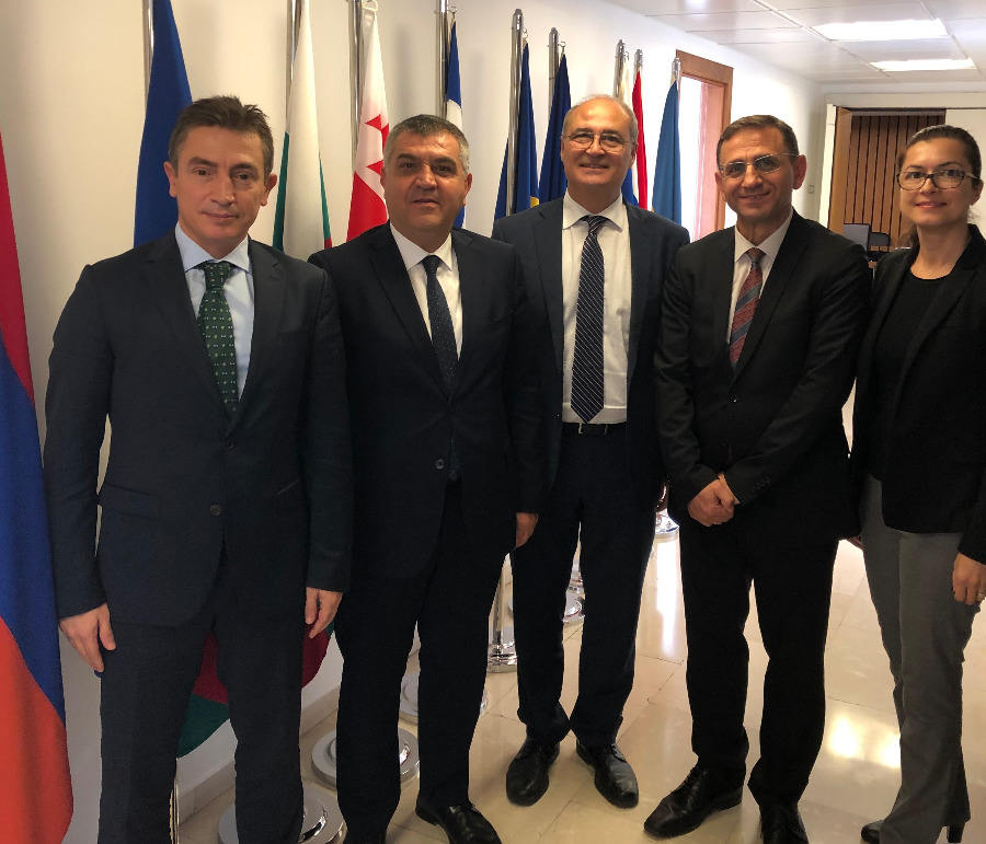 BSTDB welcomes H.E. Mr. Kaymakci and Mr. Ceylan, Consul General of the Republic of Türkiye in Thessaloniki (first on the left).