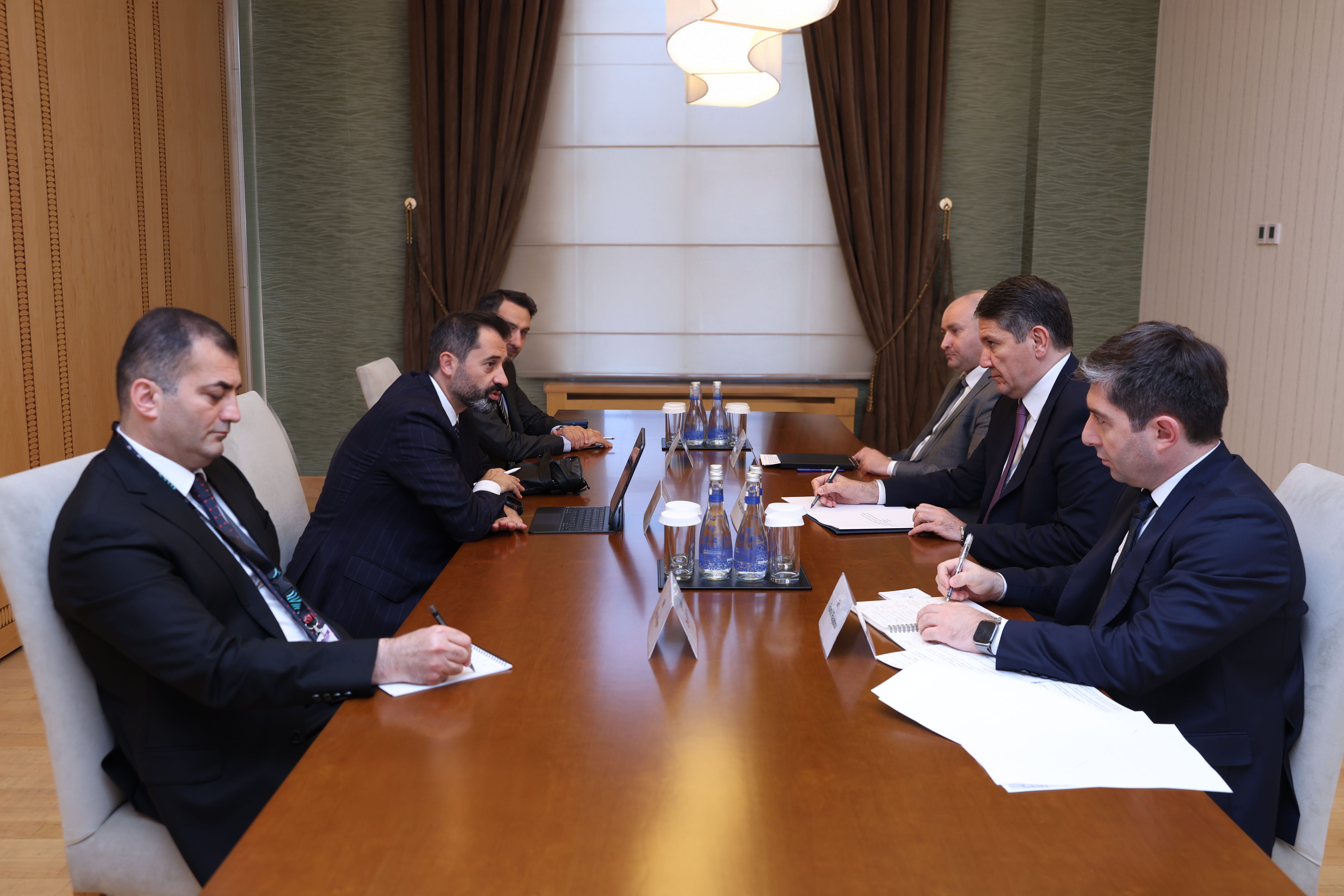 Delegations from BSTDB and a partner institution hold a bilateral meeting during the 2026 Islamic Development Bank Group Annual Meetings in Baku.