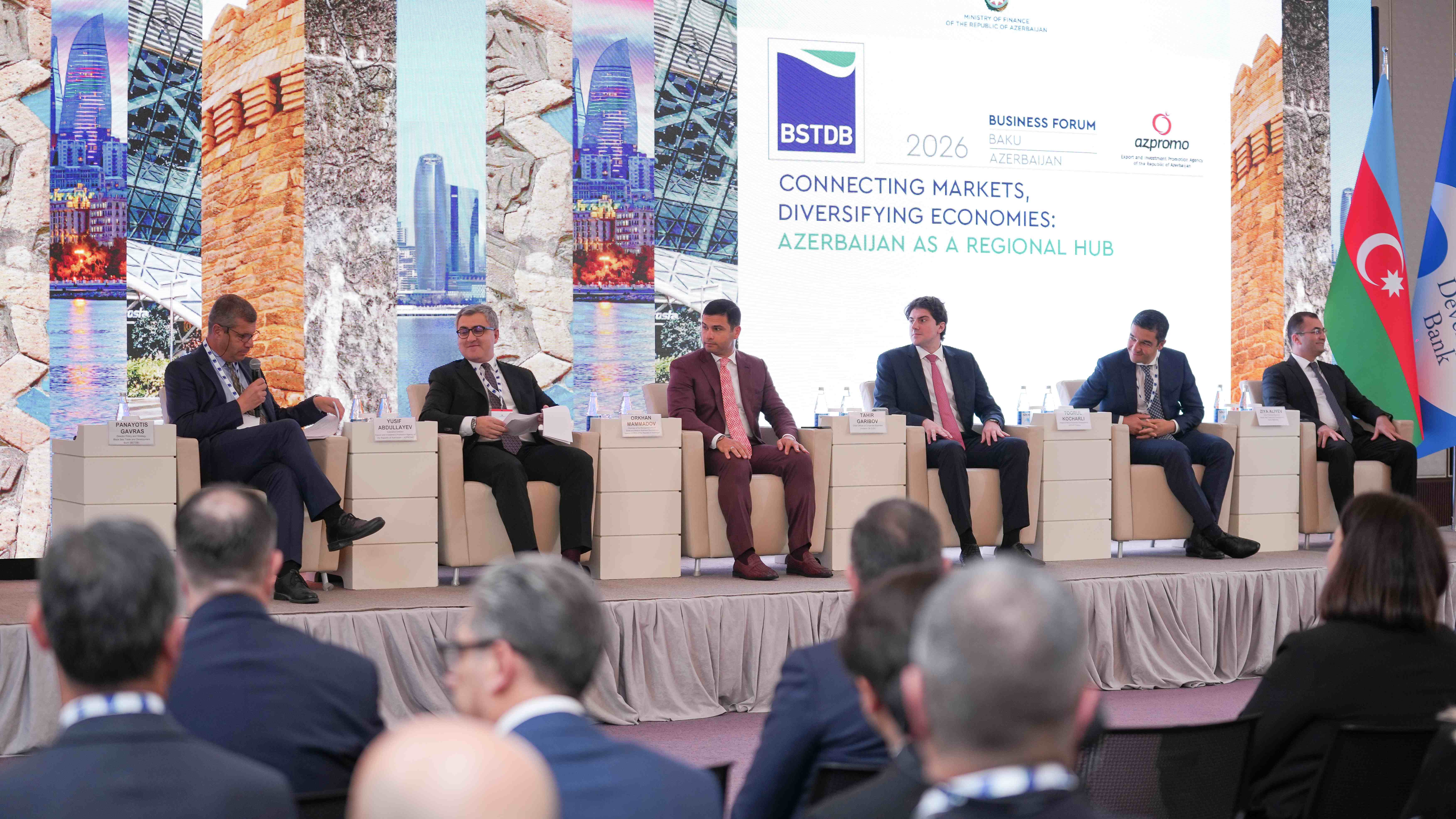 Panelists discuss investment, connectivity and regional value chains during the BSTDB Business Forum in Baku.