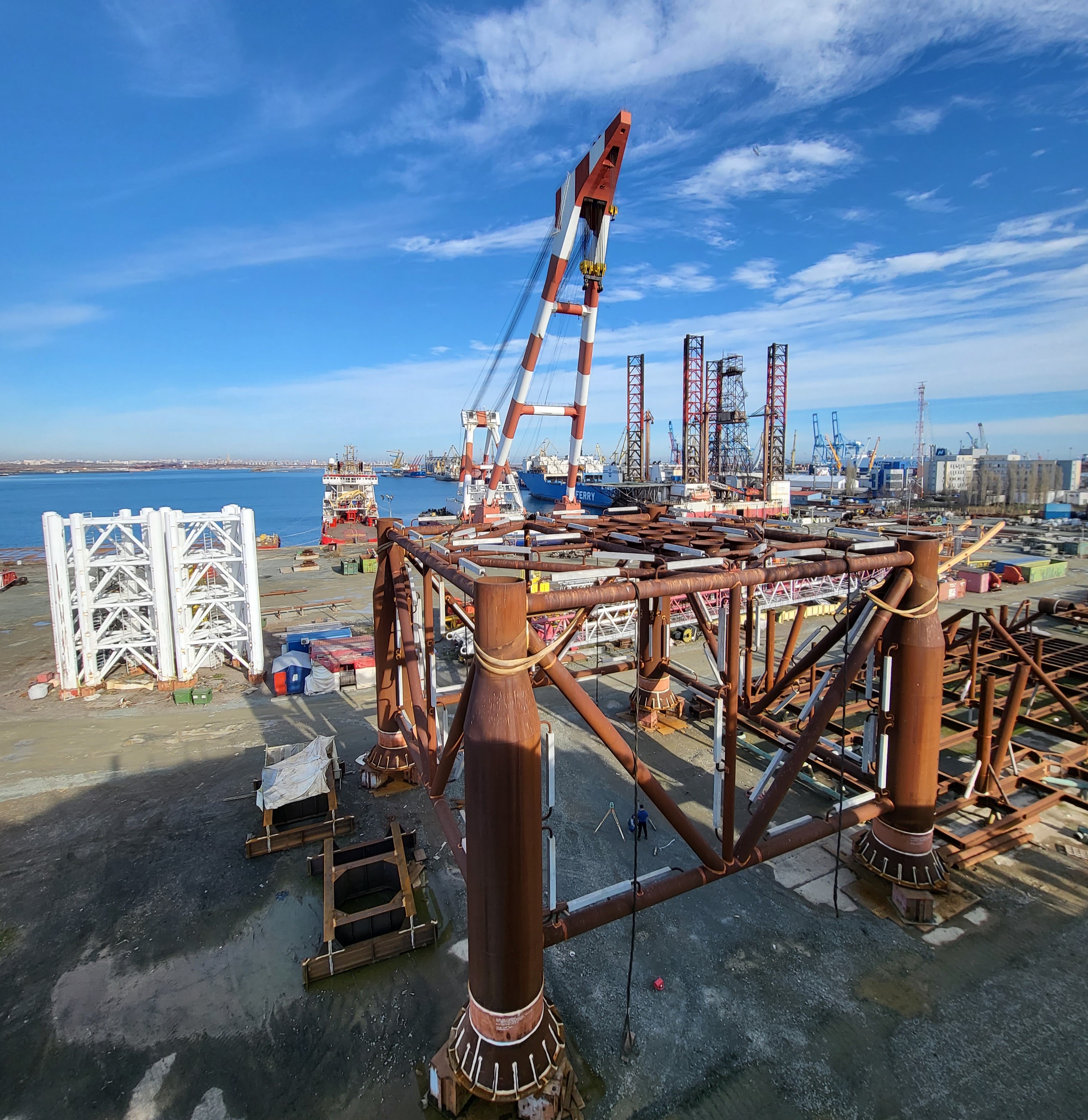 1energean-_20lamda_20platform.jpg
