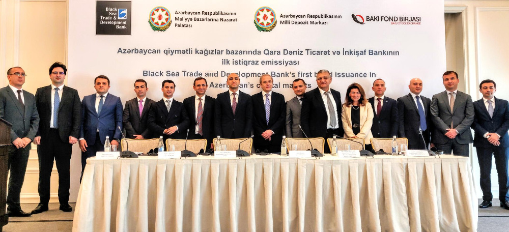 bond_in_azerbaijan_2019.jpg